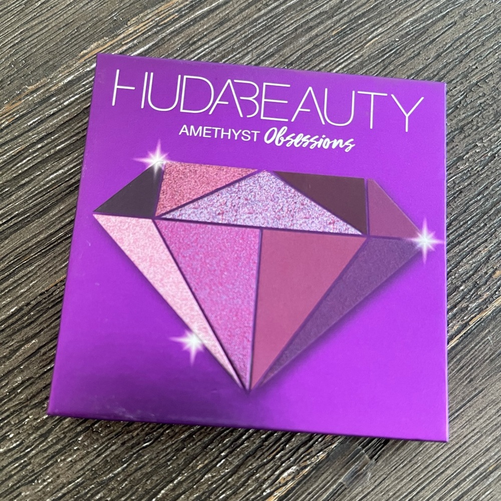 Huda Beauty Amethyst Palette